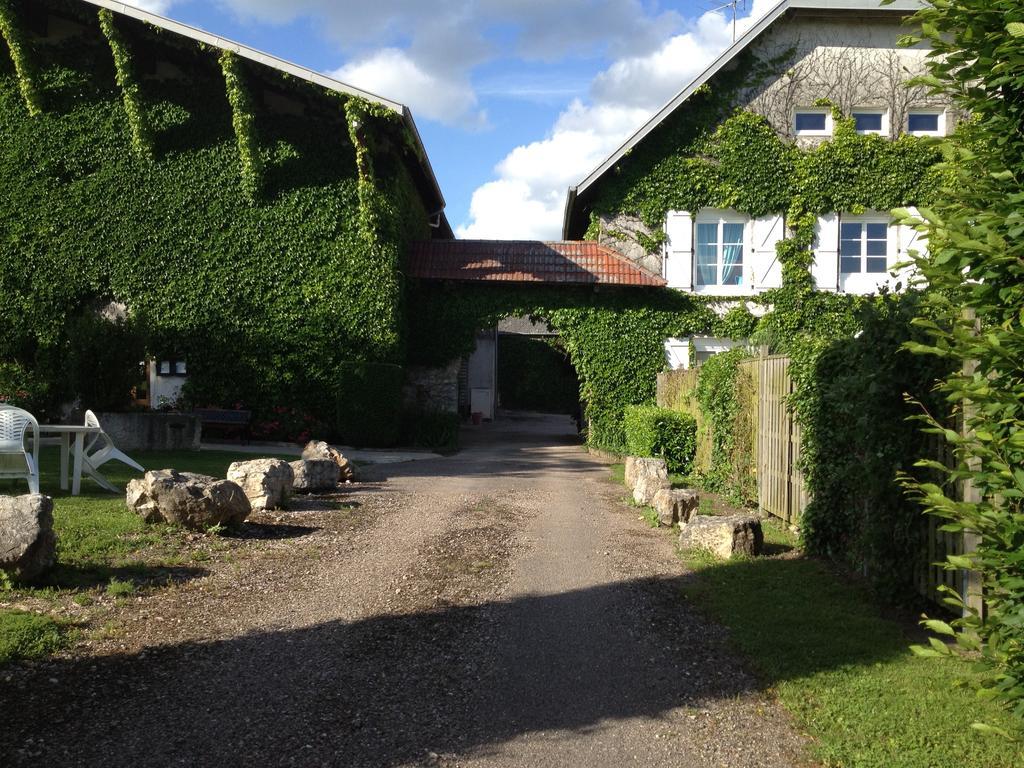 Chambres D'Hotes Les Templiers Rugney Экстерьер фото