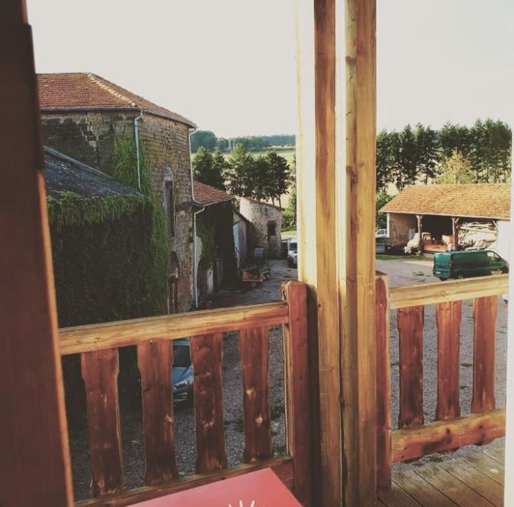Chambres D'Hotes Les Templiers Rugney Экстерьер фото